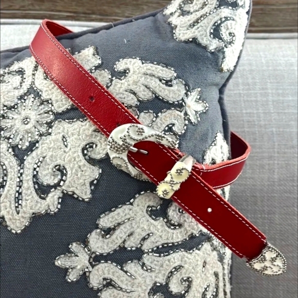 Miss Blumarine Other - Blumarine Baby Made In Italy Size 24 Genuine Leather Belt